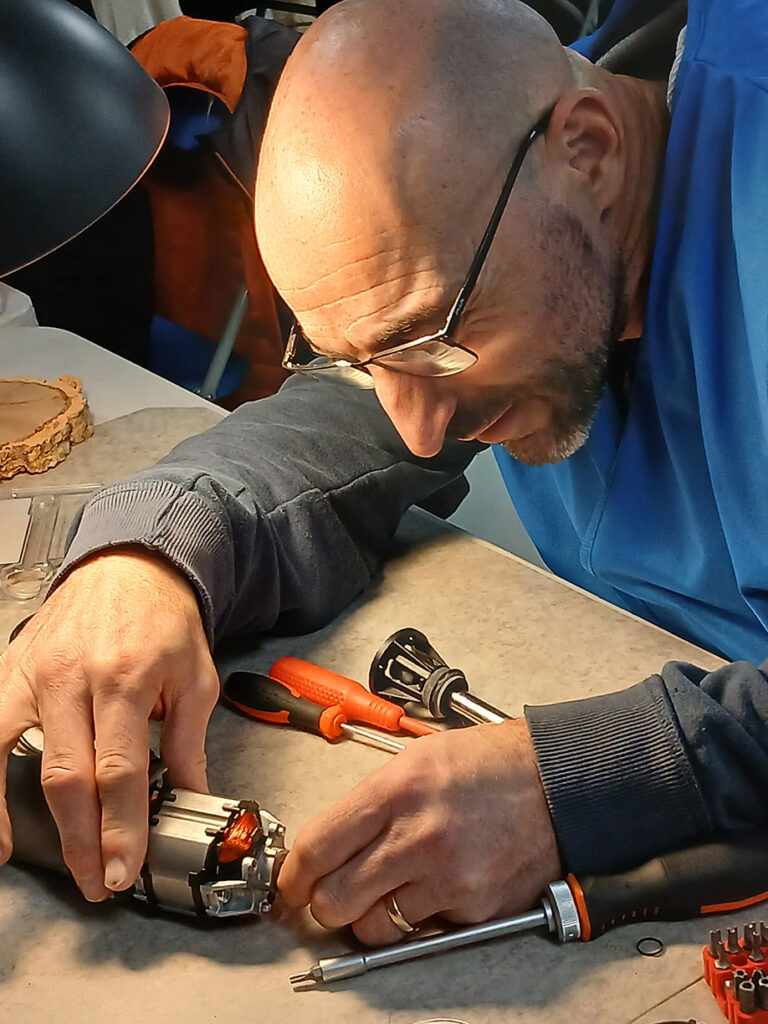 Repair café Pibrac, séance du 8 dec. 2025